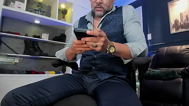 MrFrank_tattoo live cam on StripChat