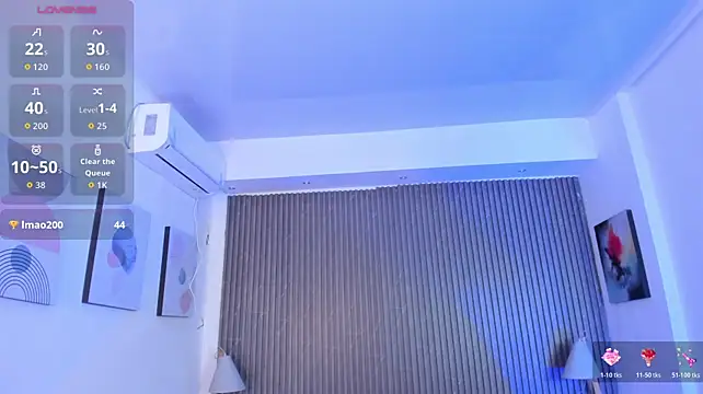 Ivaannaa_ live cam on StripChat
