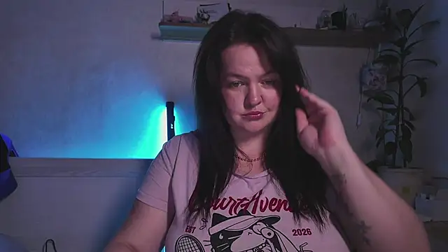 Fluffy_Puffy live cam preview