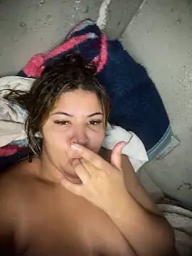 Luaaszz8 live cam preview