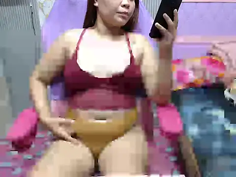 Hornyblaire18