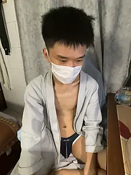 Zhang_yiovo