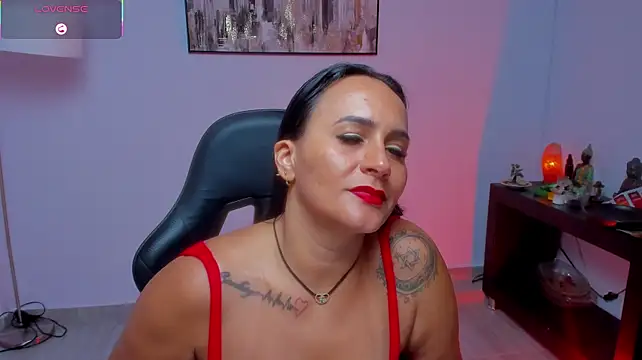 Sara_Charmy