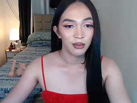 loveasianjhaine24 live cam on StripChat
