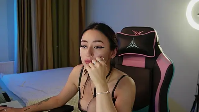 Fiona-Love webcam