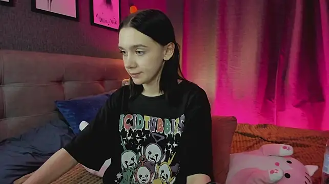 Lesi_Moonie01