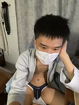 Zhang_yiovo