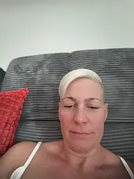 DarleenHot