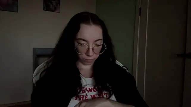 KarryRosamond live cam on StripChat