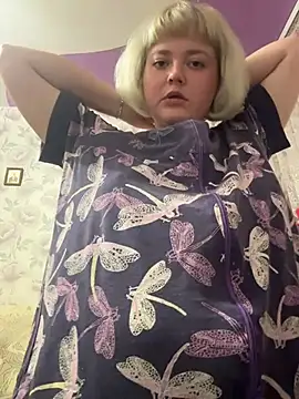 LoloMensens live cam on StripChat