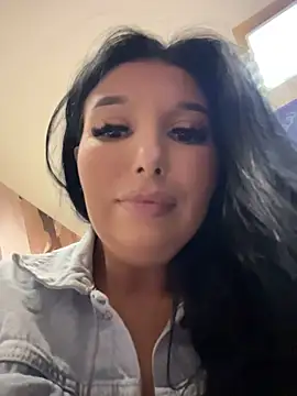 Tisha_Busty