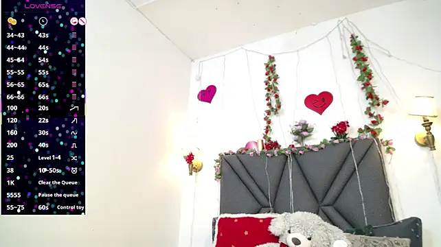 lakshmiraniii live cam on StripChat
