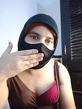 Banouti_23 live sex cam