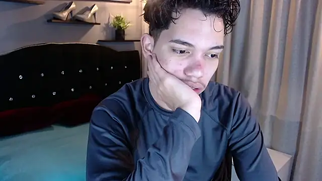 haku_nayro webcam