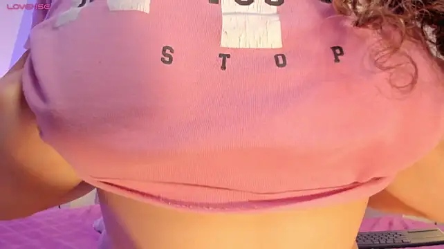 victoria_becker_ live cam on StripChat