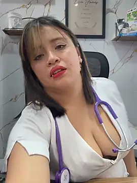 Melany-1 live cam on StripChat