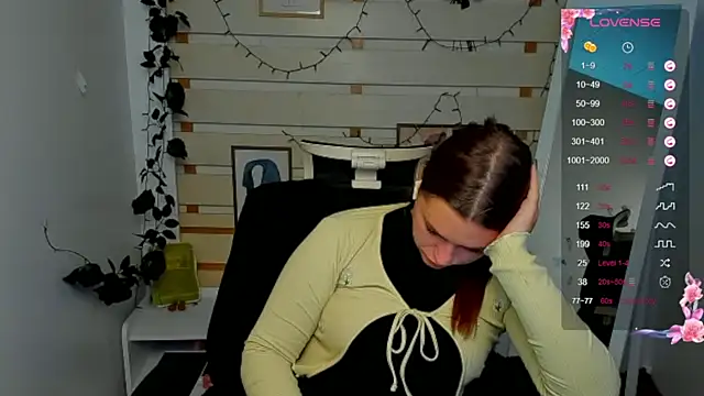 Josephine_Kiss live cam preview