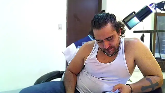 aronmiller404