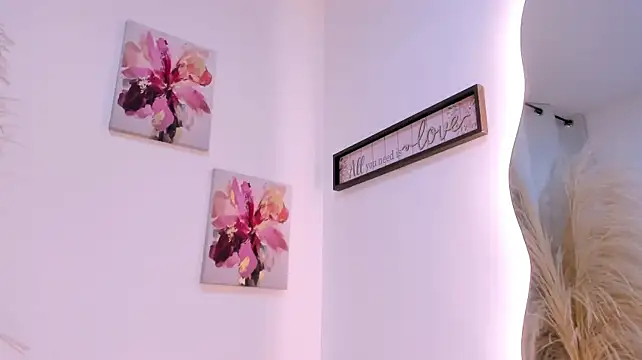 SagiraBelle