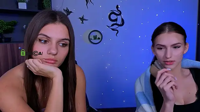 lisa_dark_