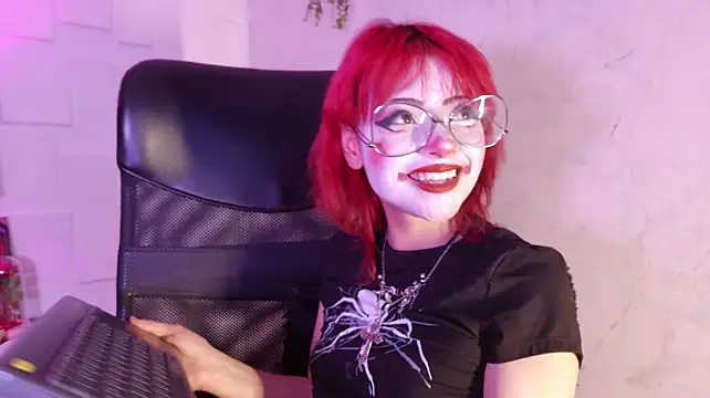 ViolettClay_ live cam preview