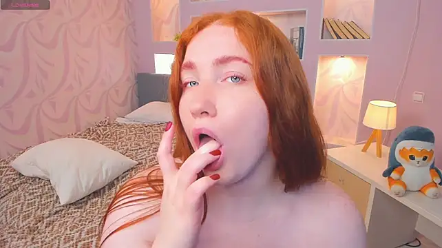EthalCarlsqq live cam on StripChat