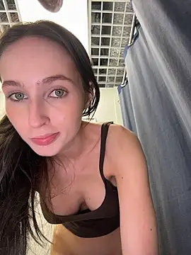 -missbehaving- webcam