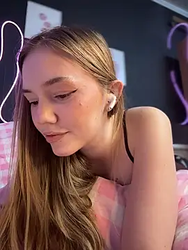 MilaMoone