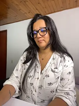 SWEETLILY18