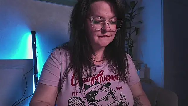 Fluffy_Puffy live cam preview
