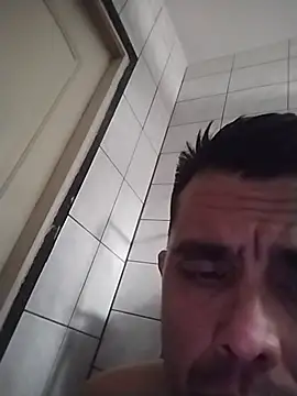 Willy（manuel4200）
