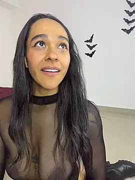 Vaiolet_Carter live cam on StripChat