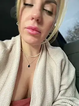 MilfNextDoor20