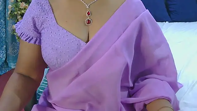 Mallu_Manisha