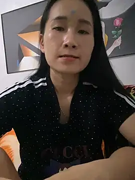 siorin_24 live cam on StripChat
