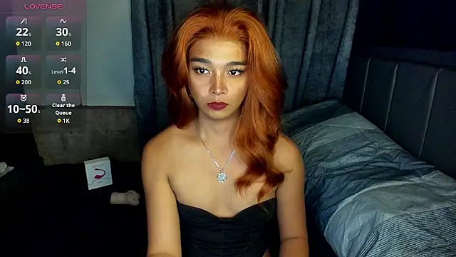 TrinityFucksYou live cam preview