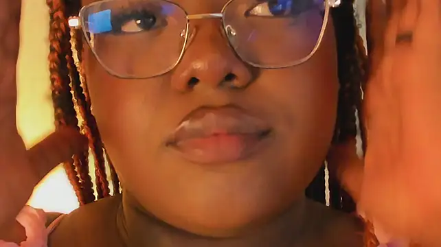 Ayanaa_Ebony_