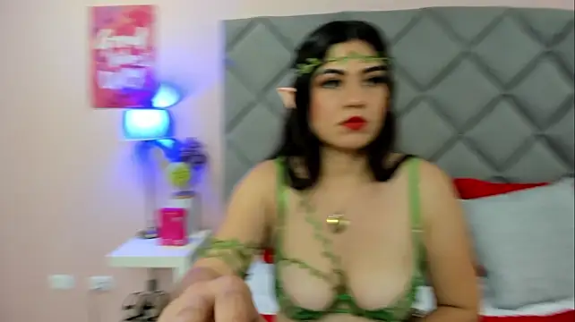 NahomyAdams