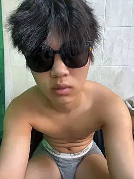 uu_g (M young) - 今日第二发射精