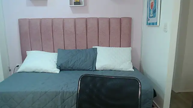 megan_0071 live cam on StripChat