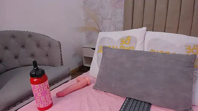 ania_lee