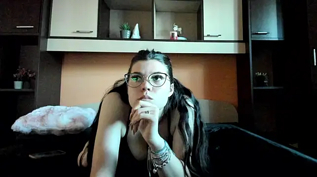 Eve_lynna
