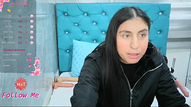MAARYMOON live cam preview