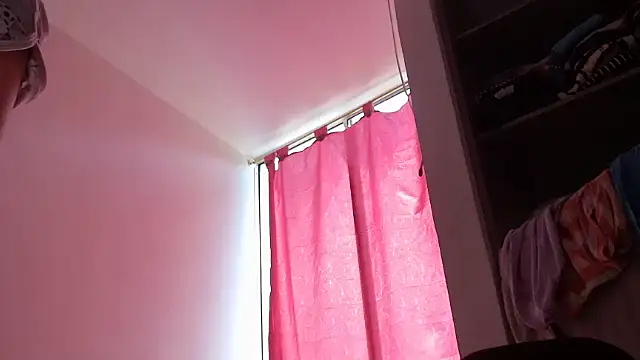nicolle_milf1978