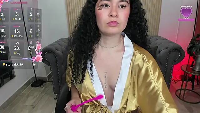 Alishaa_Rose