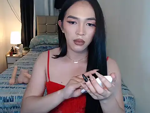 loveasianjhaine24 webcam