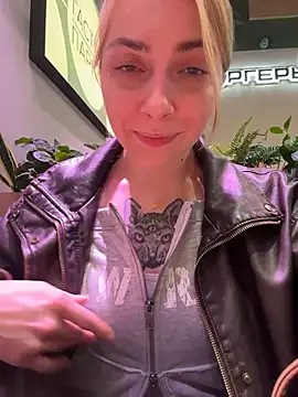 Sunny___Bunny live sex cam