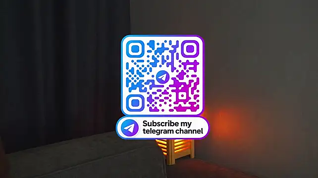 SallieLenorud live sex cam