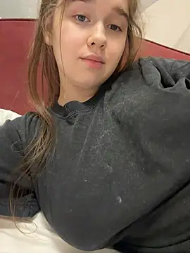 Anna（HornyGirlH）