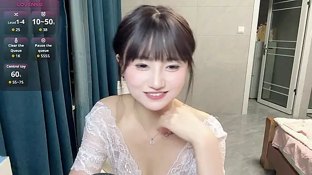 duoduo-000 (F young) - 小黑粉舔我屁股